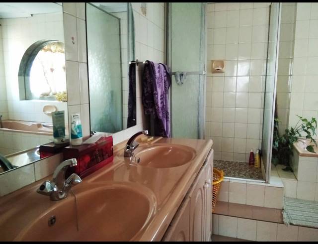 3 BEDROOM HOUSE FOR SALE IN RAISETHORPE